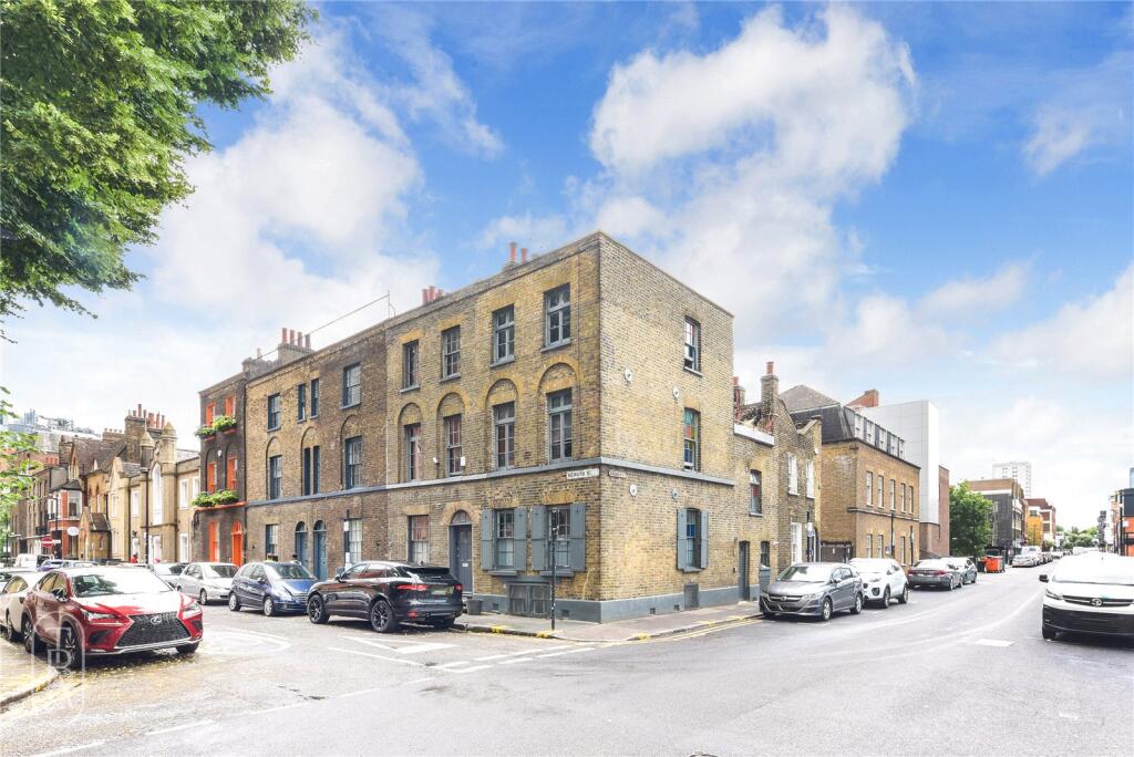 Main image of property: Newark Street, London, E1