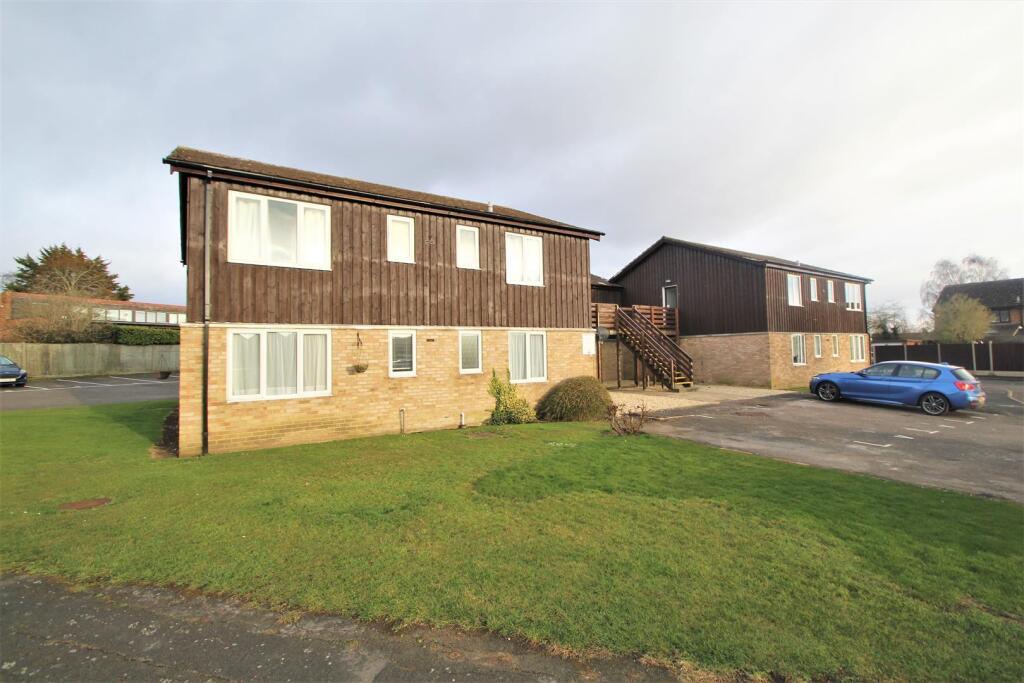 Main image of property: CLOSE TO S.M HOPSITAL, AYLESBURY
