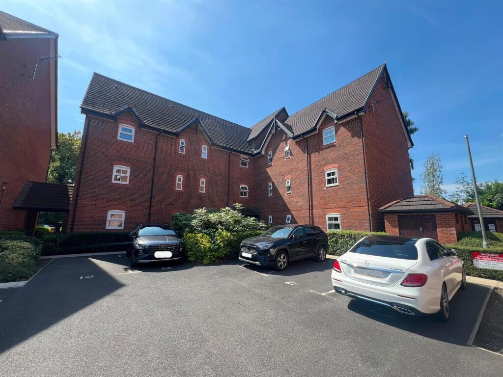 Main image of property: New Copper Moss, Altrincham