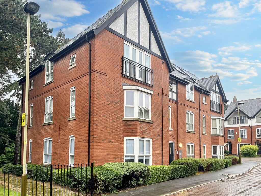 Main image of property: Barradale Court, Leicester, LE2