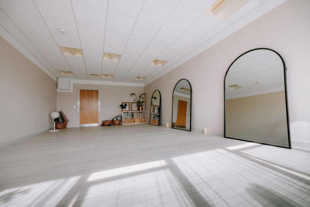 500sqft office