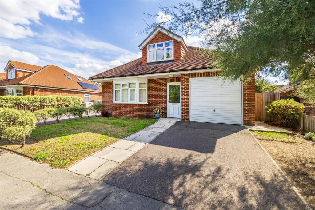 Main image of property: Lowestoft Road, Beccles