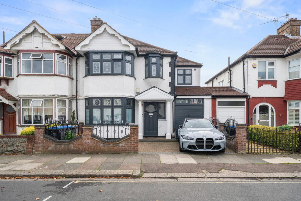 Main image of property: Fleetwood Road, London, NW10