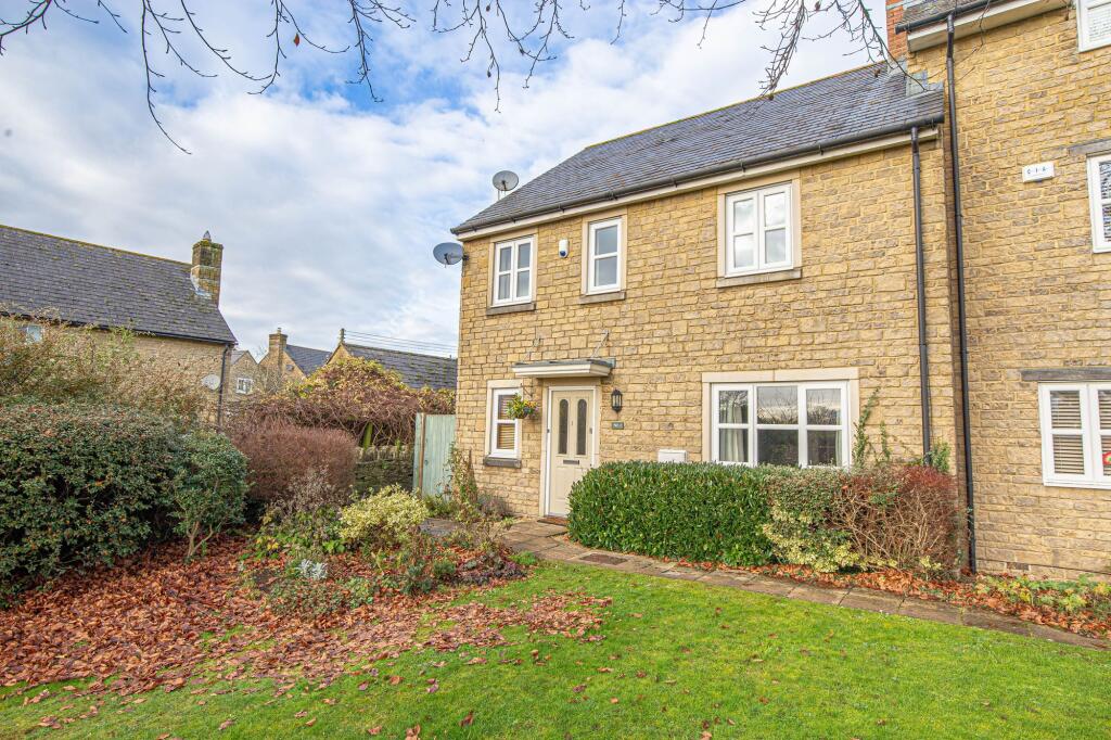 Main image of property: Crab Tree Close, Malmesbury, SN16