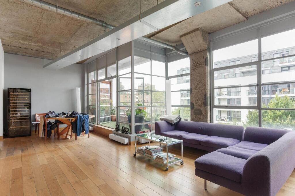 Main image of property: Canal Bldg, 135 Shepherdess Walk, London N1 7RR, UK