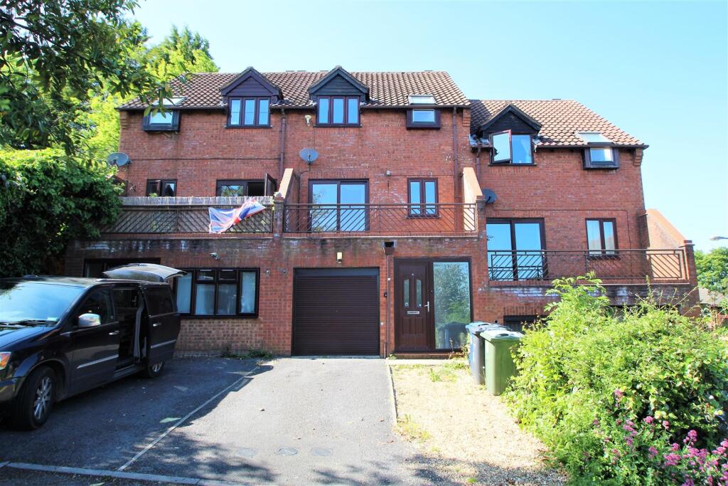 Main image of property: DOWNLEY HEIGHTS, HIGH WYCOMBE