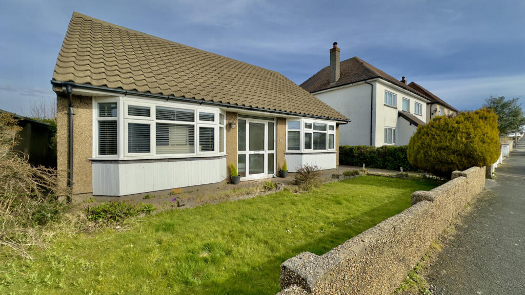 Main image of property: Thie Ain, 5A The Fairway, Onchan, IM3 2EL