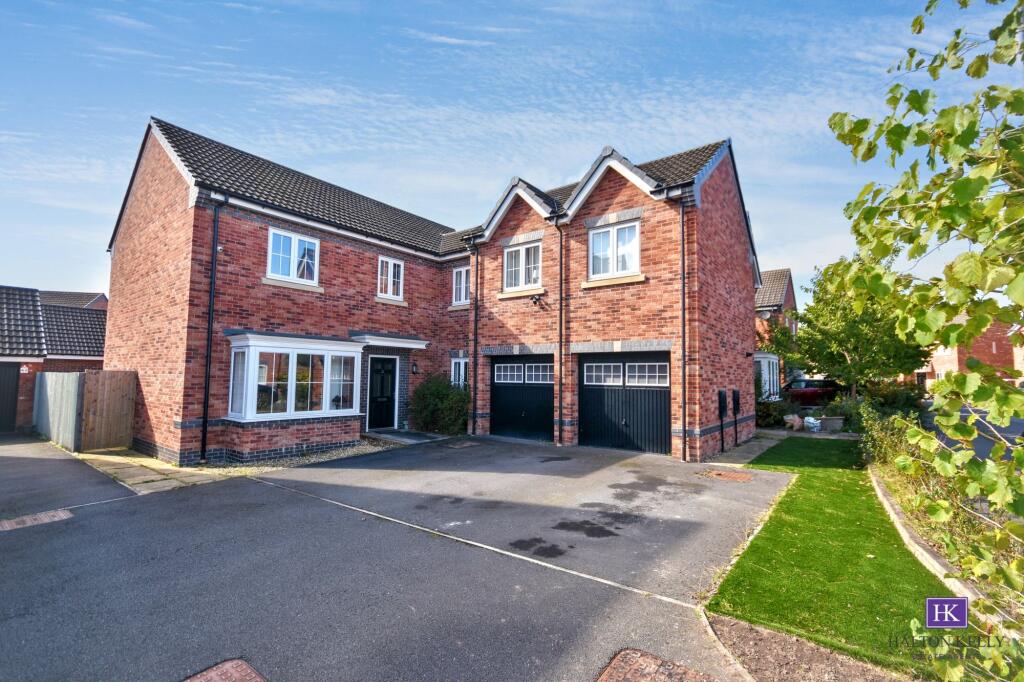 Main image of property: Ketteringham Drive, Great Sankey, WA5