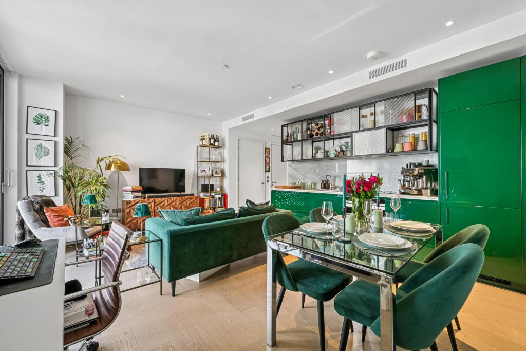 Main image of property: Bagshaw Building, 1 Wards Place, London, E14