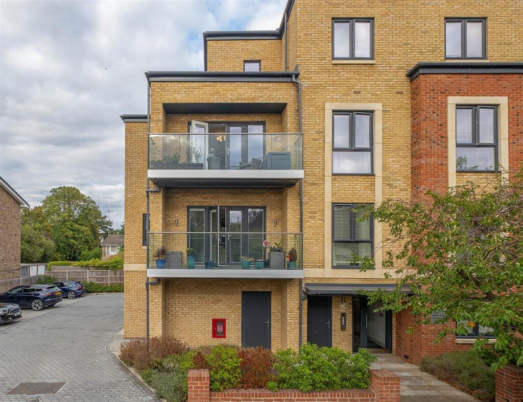 Main image of property: Lovelace Gardens, Surbiton