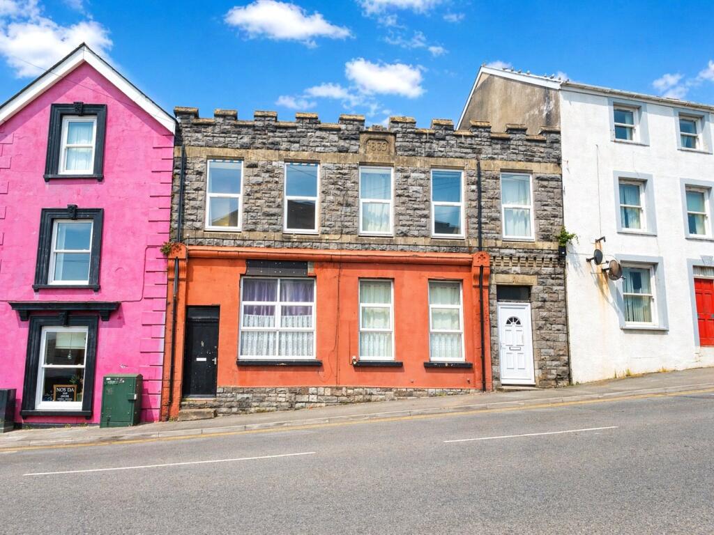 Main image of property: Victoria Road, Milford Haven, Pembrokeshire, SA73