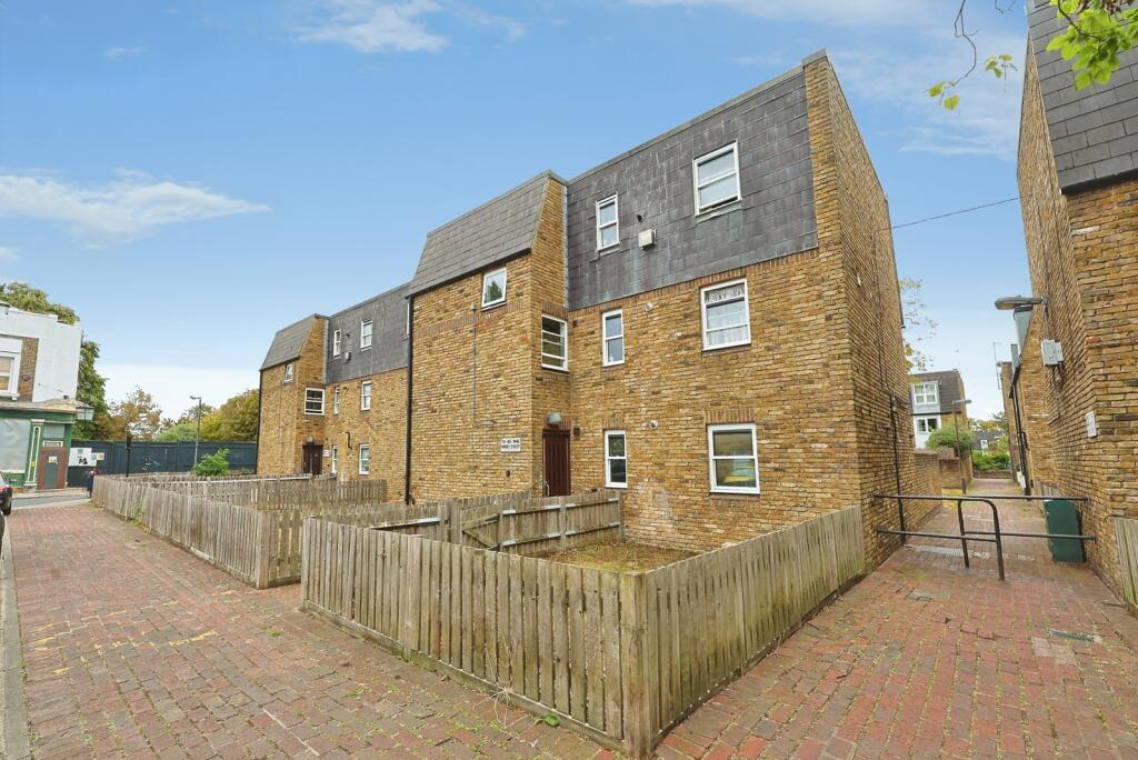 Main image of property: Mawbey Street, Vauxhall, London, SW8