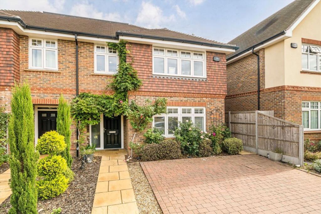 Main image of property: Linnet Close, Epsom