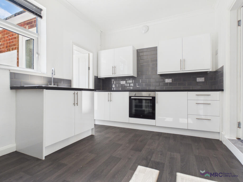 Main image of property: Perth Street West, Hull, HU5