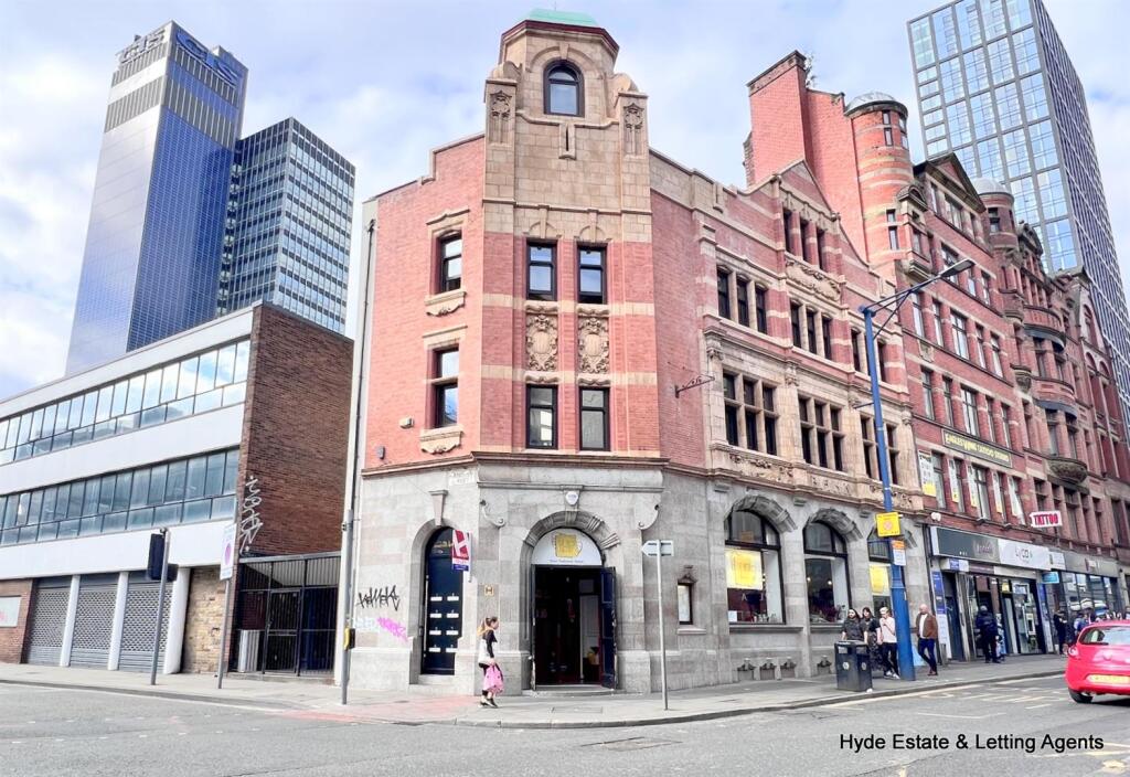 Main image of property: Apt 3, Hanover Street, Manchester. M4 4BB