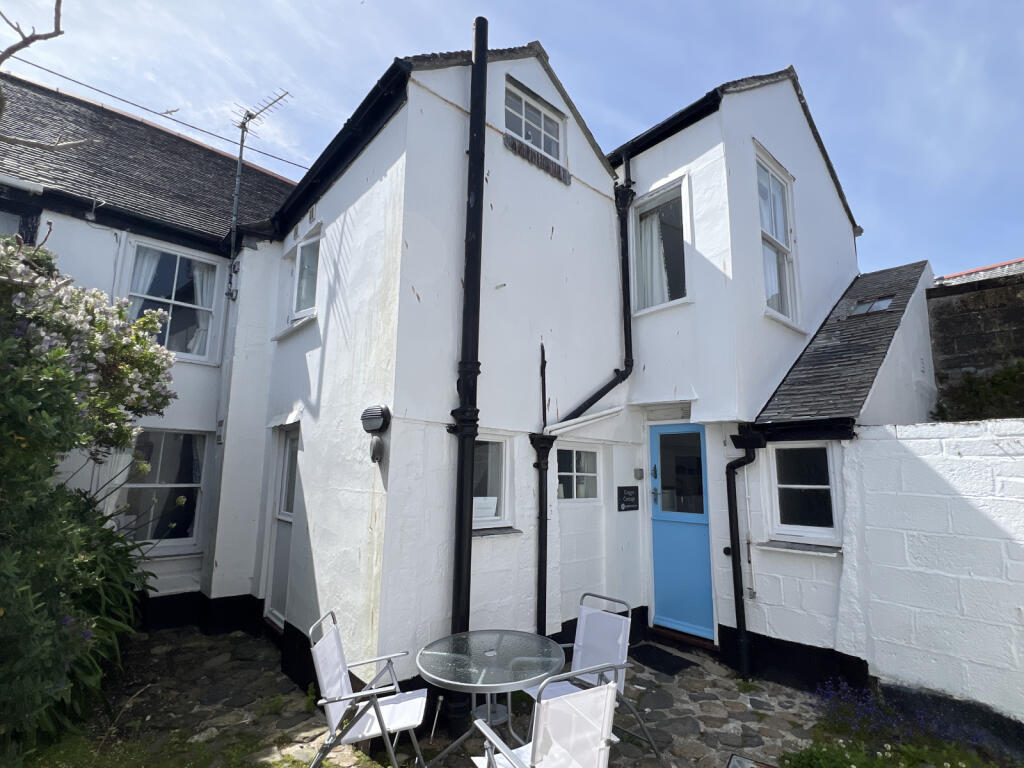 Main image of property: Gurnick Street, Mousehole, TR19 6SE