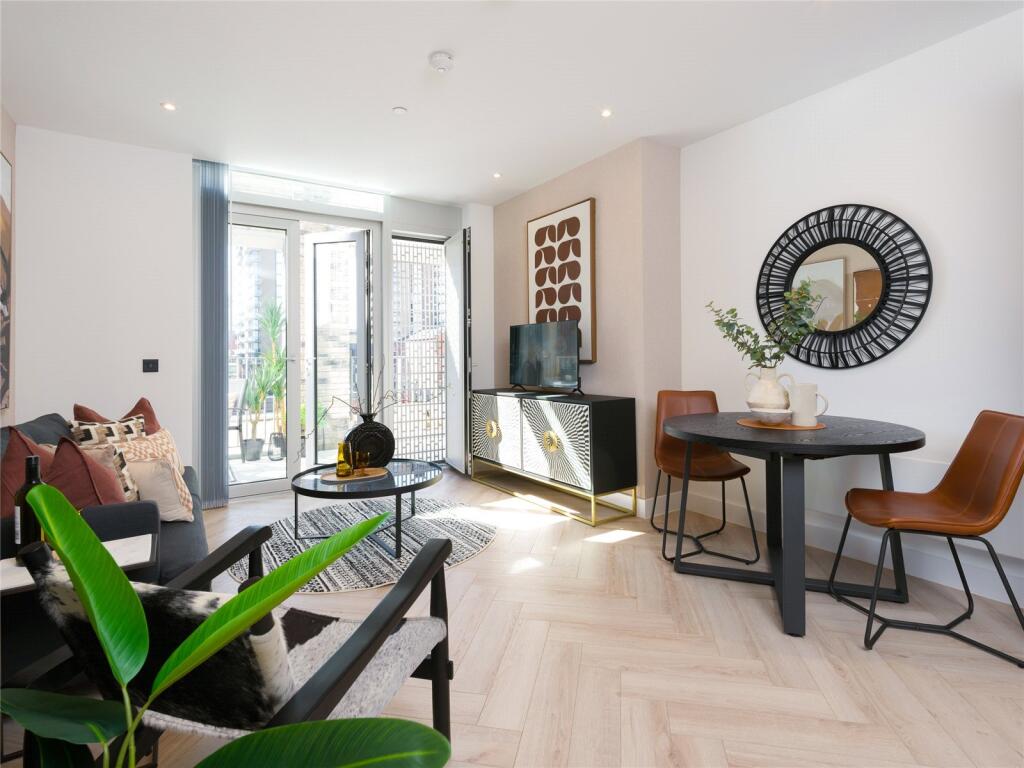 Main image of property: 209 Bankside, Colliers Yard, Manchester, Greater Manchester, M3