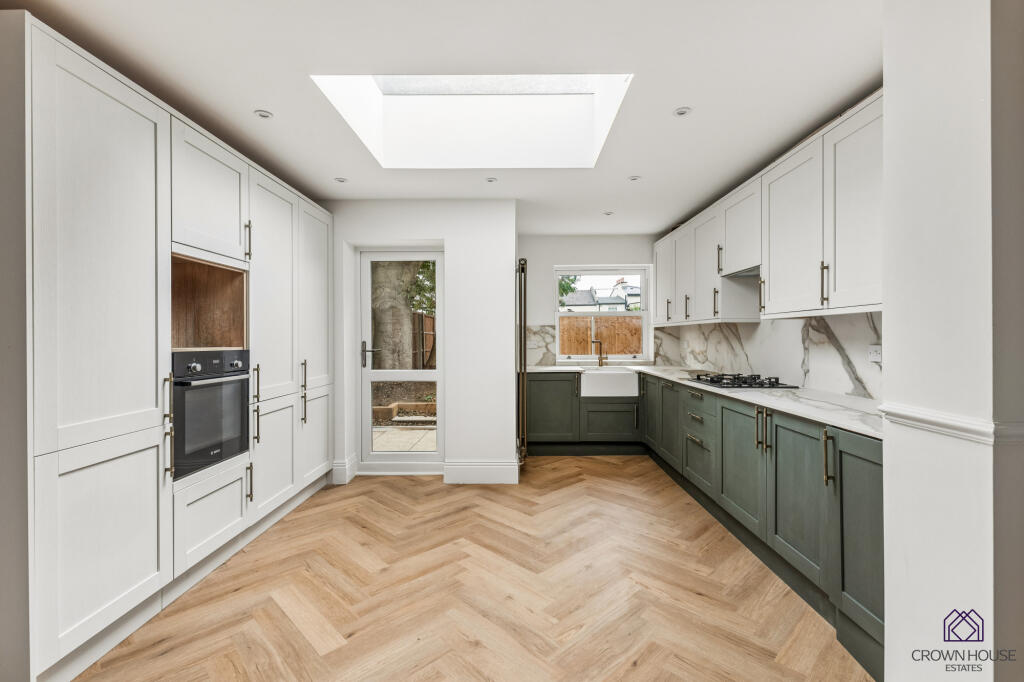 Main image of property: Woodside Park Road ,London, N12