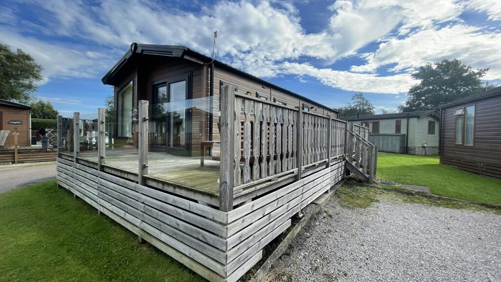 Main image of property: 7 Sherwood, South Lakeland Leisure Village, Carnforth, LA6 1BH