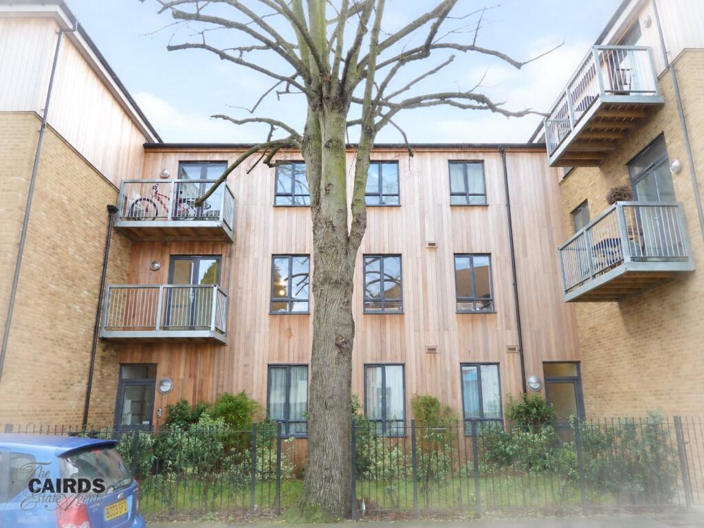 Main image of property: Chelsea Court, 2a The Parade, Epsom, Surrey, KT18