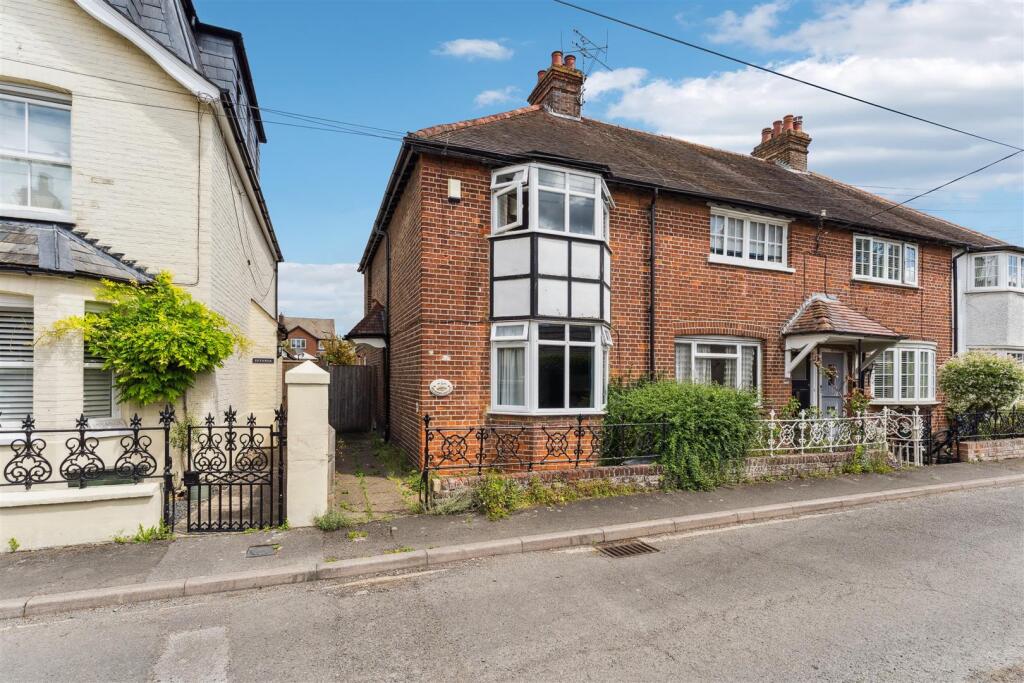 Main image of property: Princes Road, Bourne End