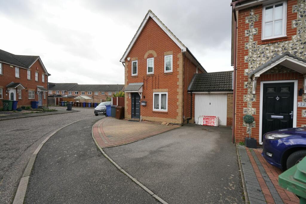 Main image of property: Triumph Close, Grays