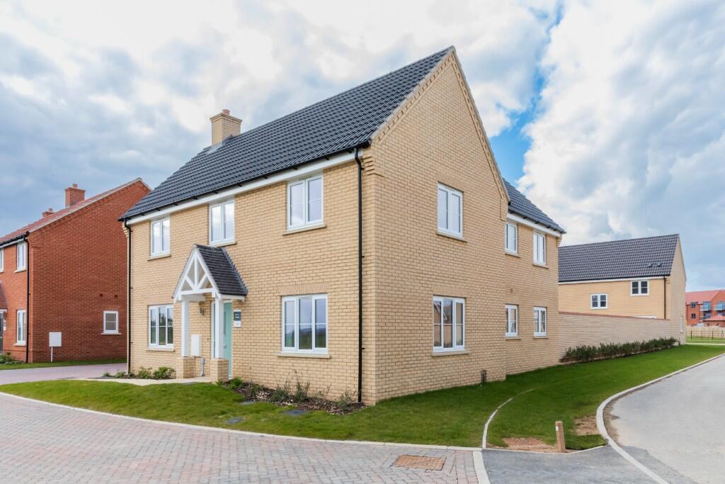 Main image of property: Lovell Sales & Marketing Suite,
Kings Lynn Road,
Hunstanton,
Norfolk,
PE365FL