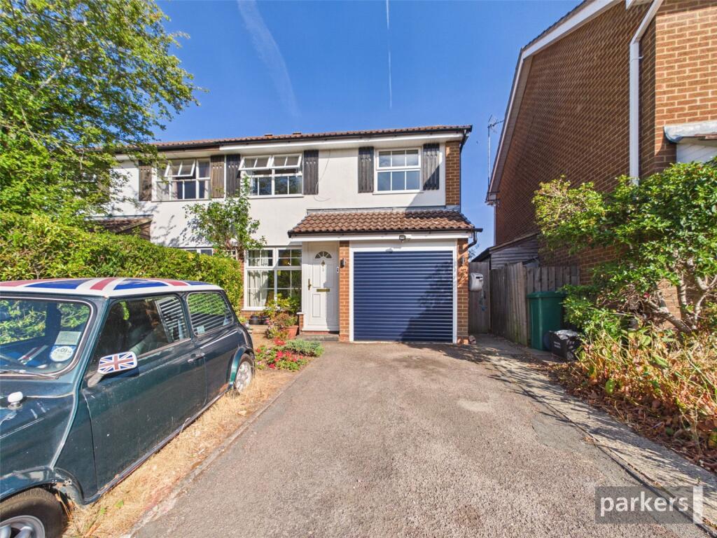 Main image of property: Concorde Way, Woodley, Reading, Berkshire, RG5