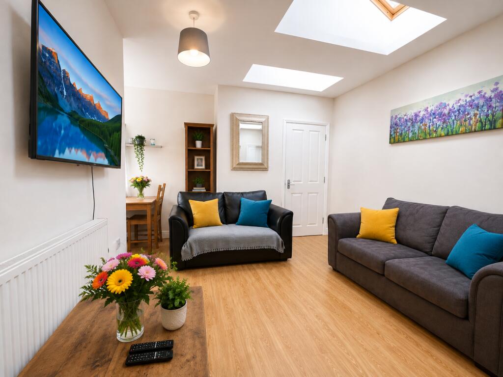 Main image of property: 3 bed Pierrepont Road, West Bridgford, Nottingham