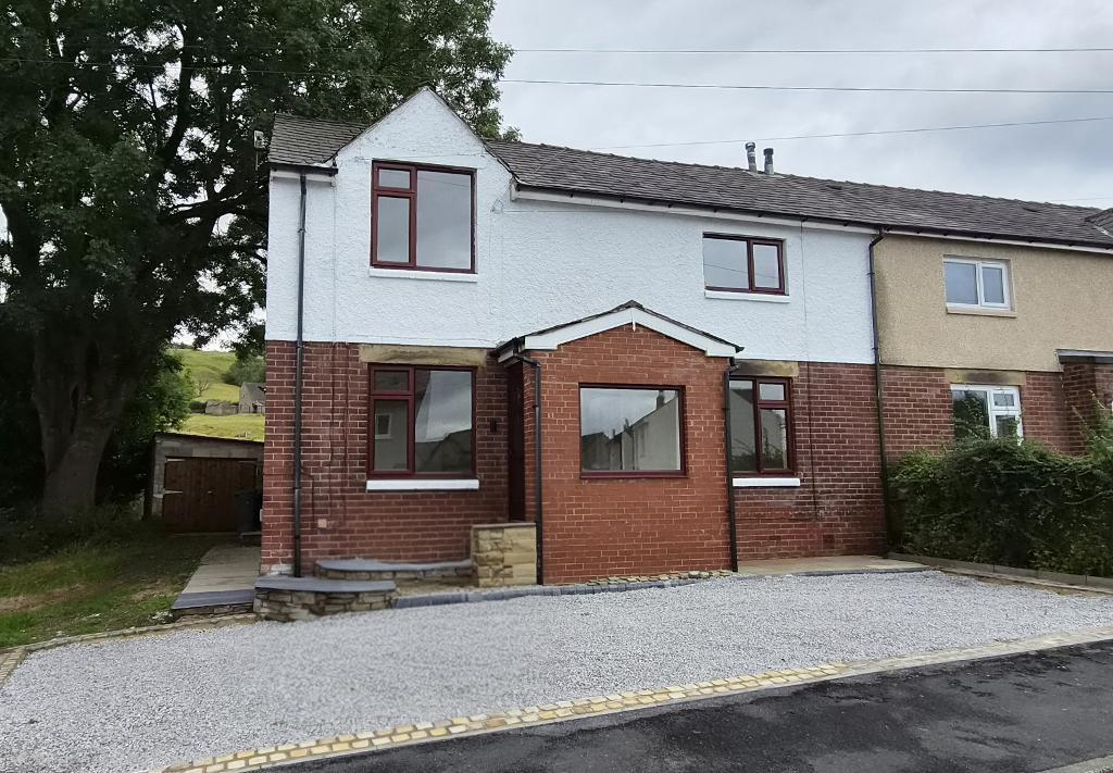 Main image of property: Calder Avenue, Billington, BB7 9NQ