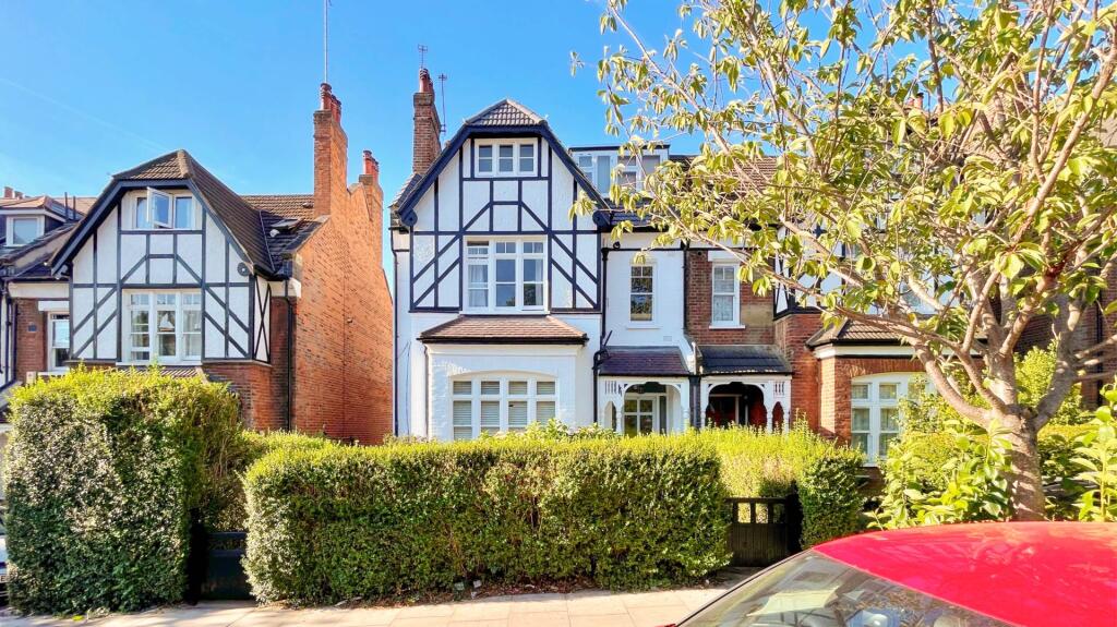 Main image of property: Cranley Gardens, Muswell Hill, N10