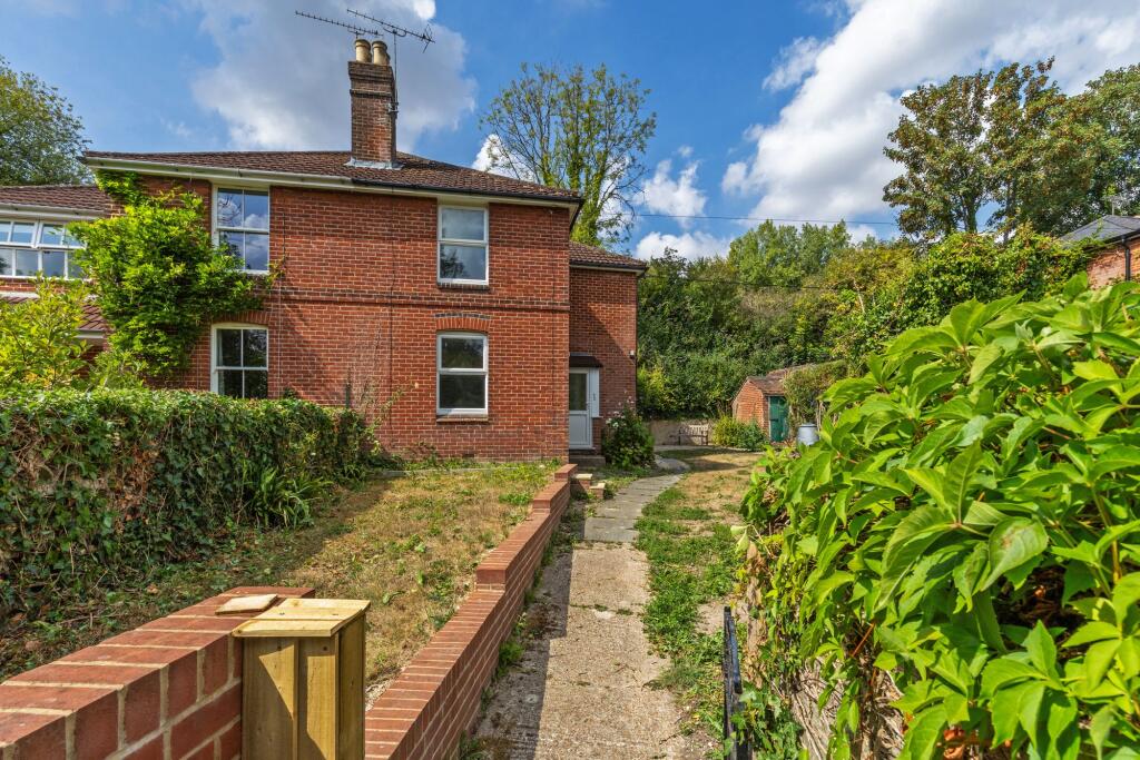 Main image of property: Park View, Shawford, SO21