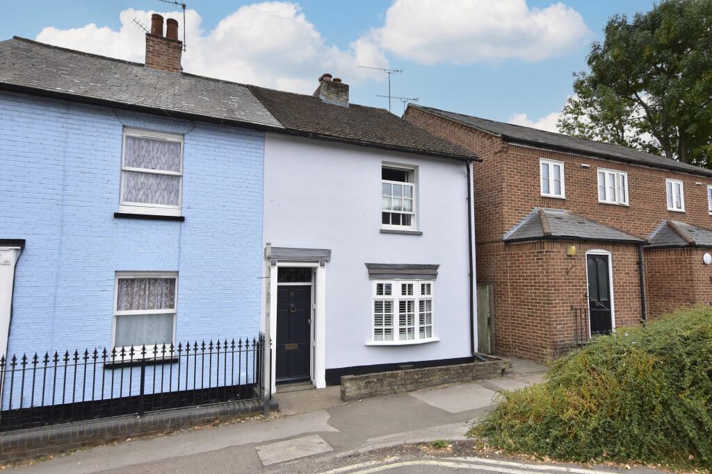 Main image of property: High Street, London Colney, St. Albans, AL2