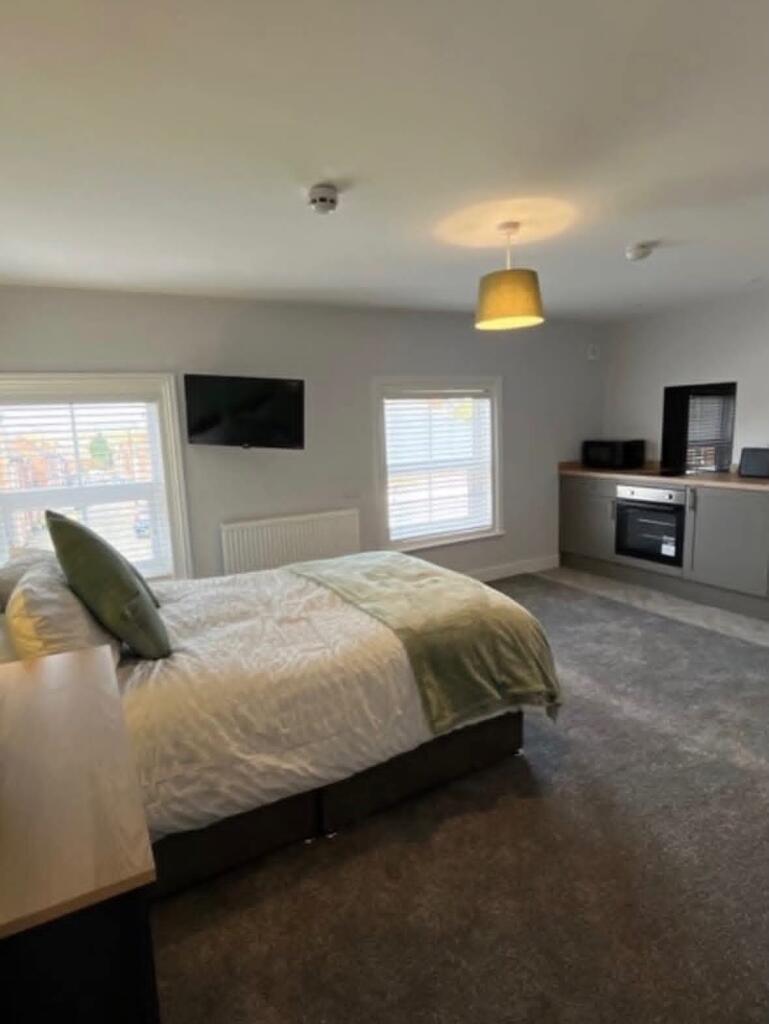 Main image of property: STUNNING NEWLY REFURBISHED STUDIO WITH EN-SUITE – CROSBY STREET, DE22 NW