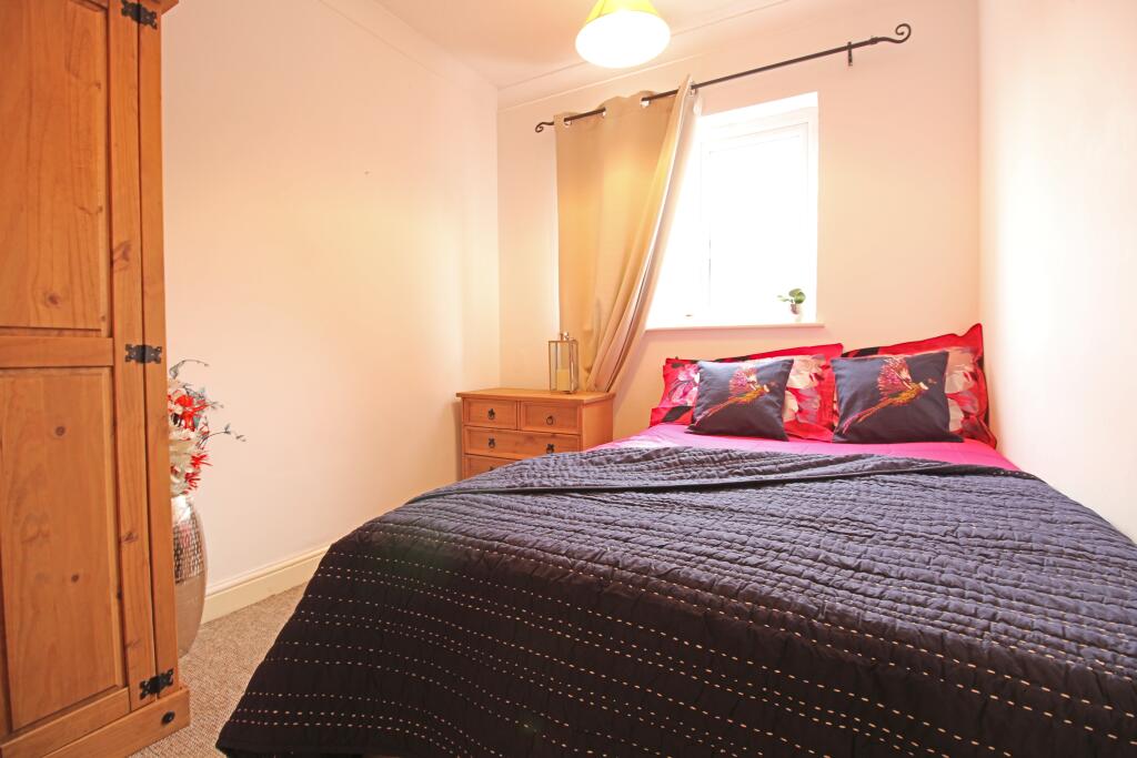 Main image of property: 4 Florence Street, Lincoln, Lincolnshire, LN2 5LR