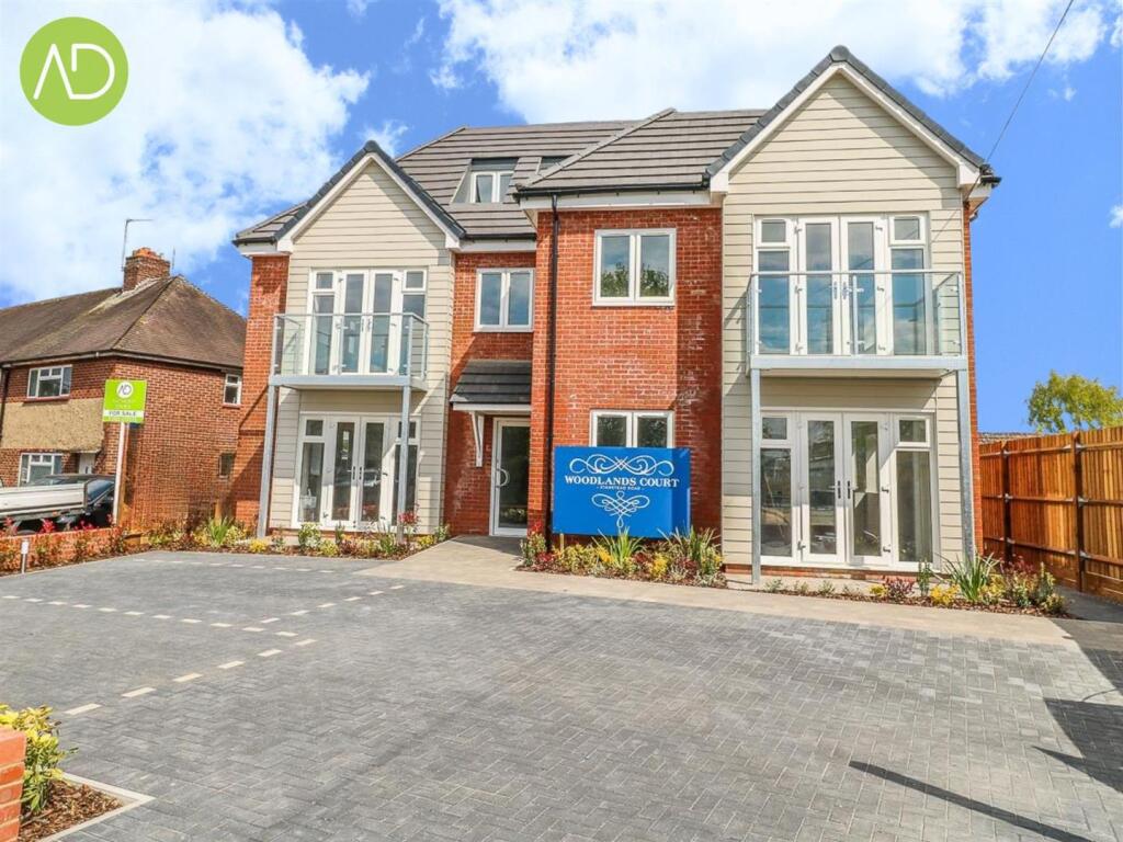 Main image of property: Stanstead Road, Hoddesdon
