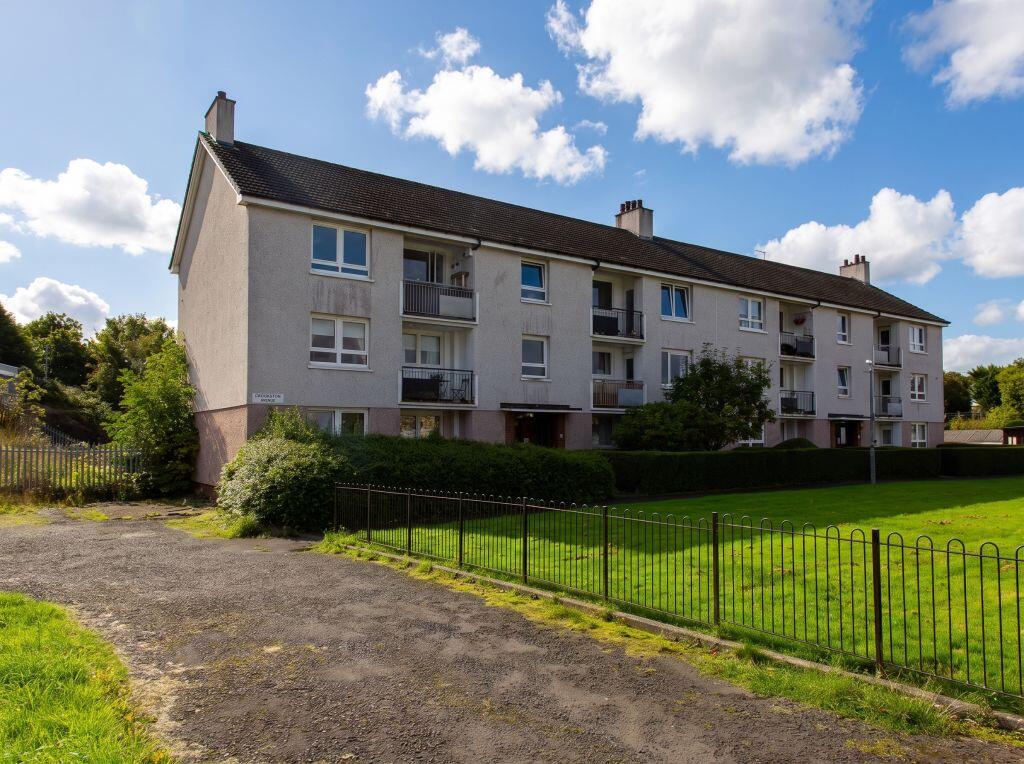 Main image of property: Flat 1/2 17, Crookston Avenue, Glasgow, G52 3PW