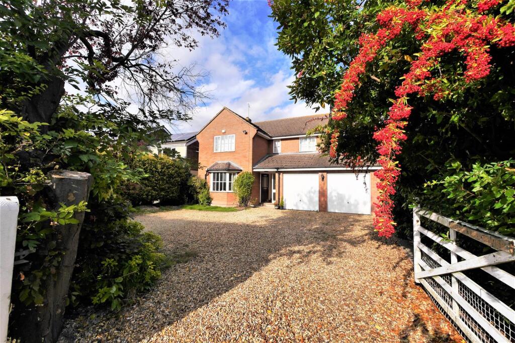 Main image of property: West End, Cholsey