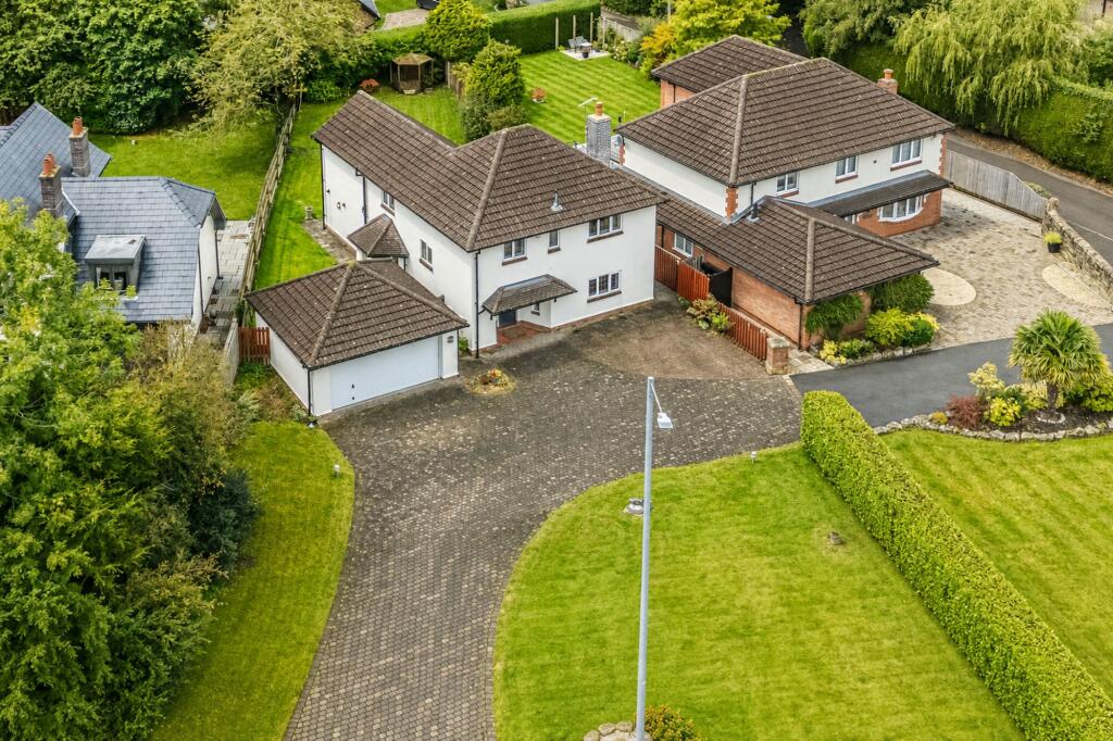 Main image of property: Hardacre Lane, Whittle-Le-Woods, PR6