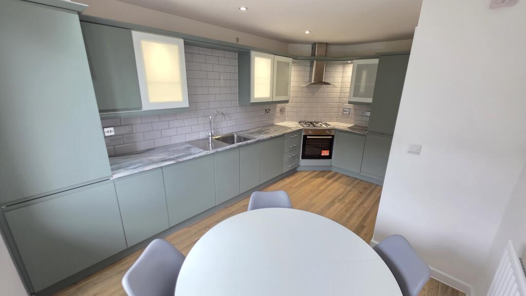 Main image of property: Amalfi House, Ffordd Garthorne, Cardiff Bay, Cardiff