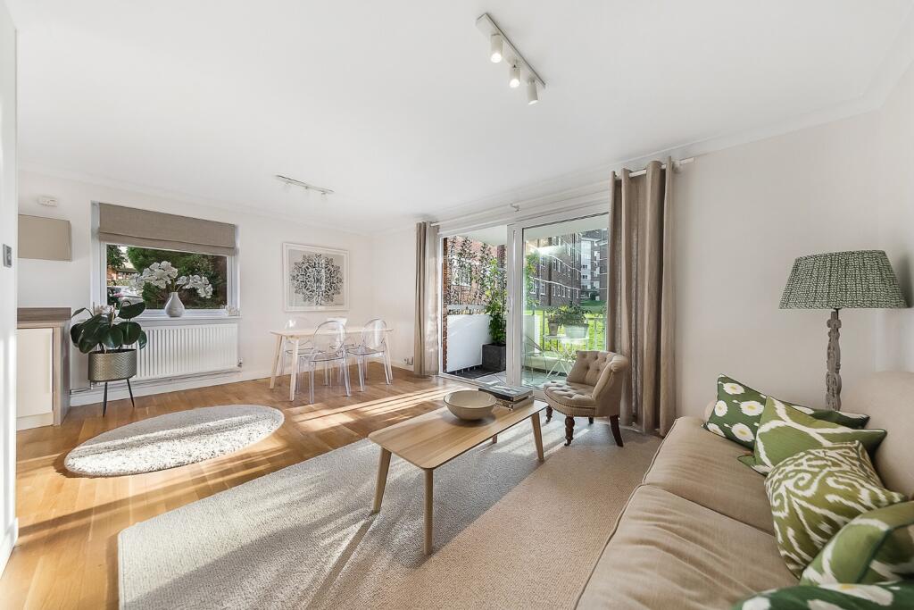 Main image of property: Osborne House, Courtlands, Sheen Road, Richmond, Surrey, TW10 5BE