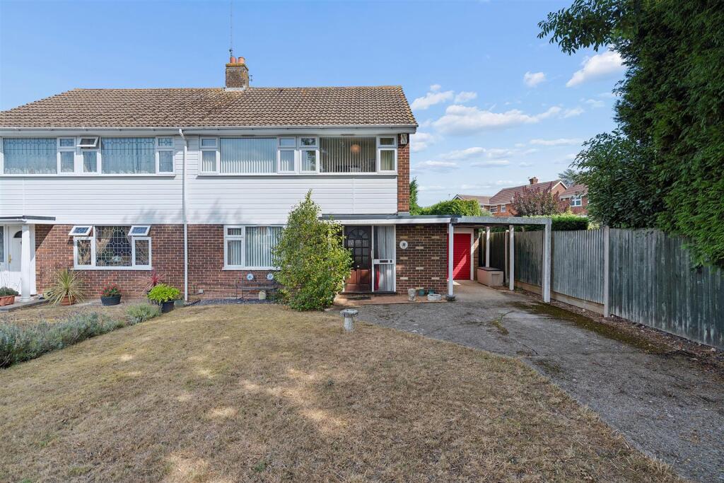 Main image of property: The Warrens, Hartley