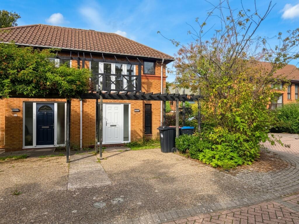Main image of property: Cockerell Grove, Shenley Lodge, Milton Keynes, MK5