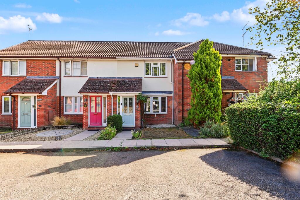 Main image of property: Chapel Meadow, Tring