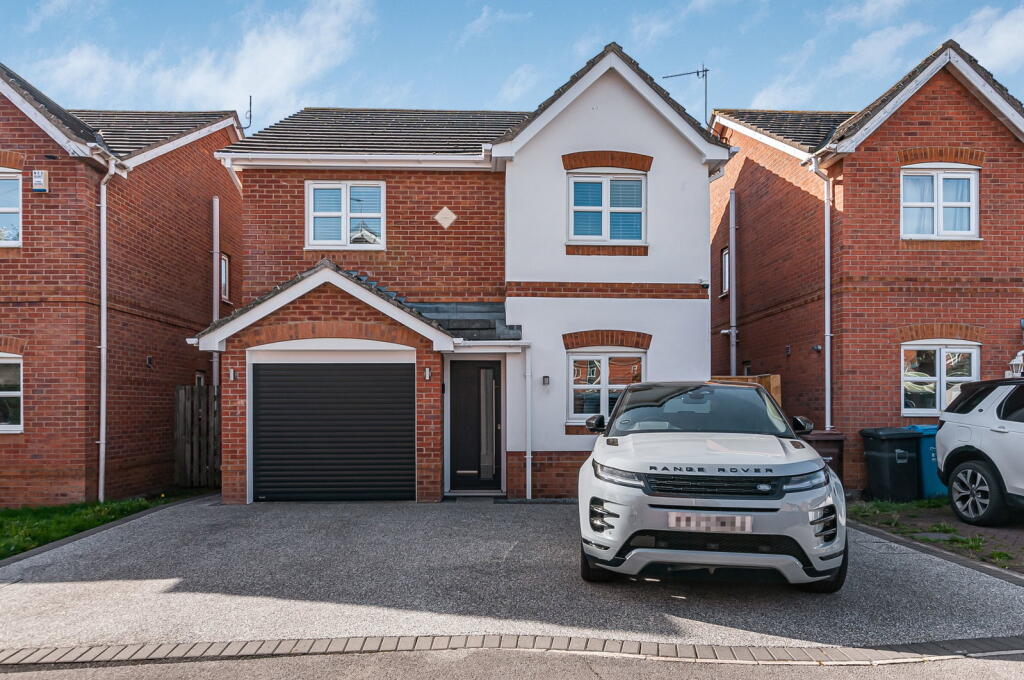 Main image of property: Thistlewood Court, Castle Grange, Hull, East Riding of Yorkshire, HU7 4JS