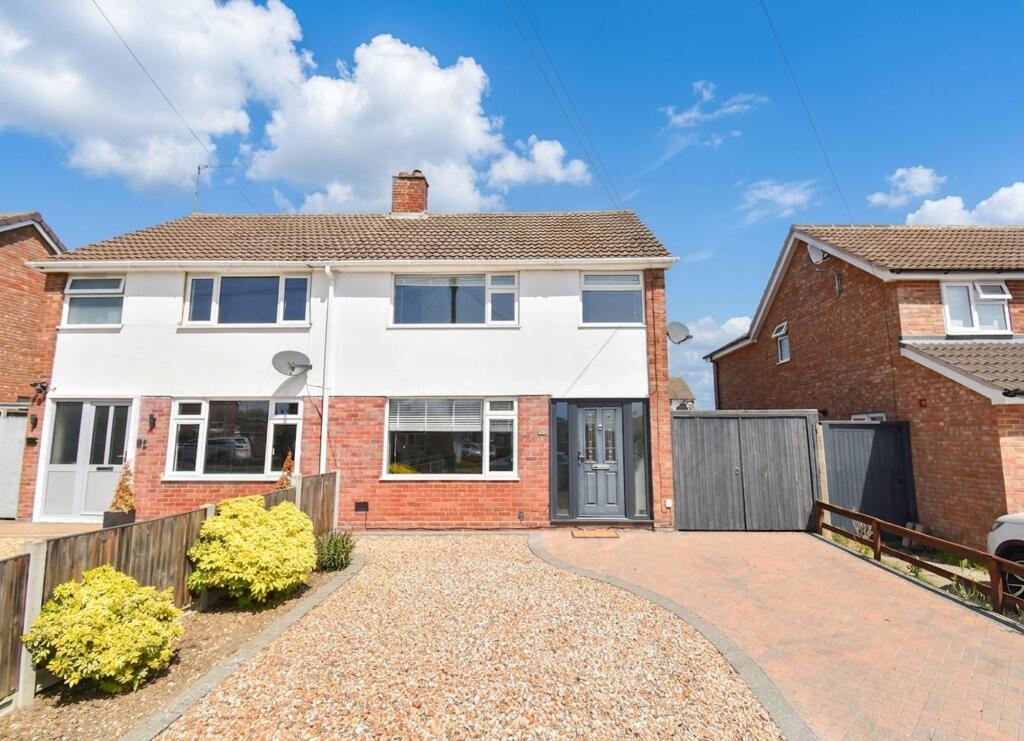 Main image of property: Pax Hill, Bedford, MK41