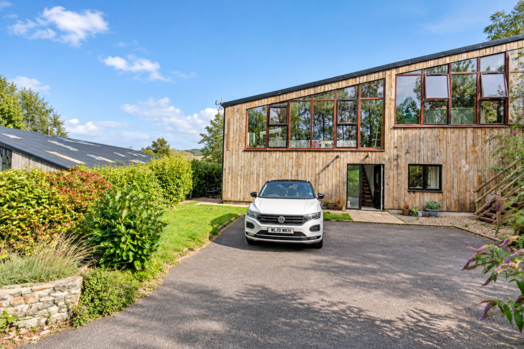 Main image of property: 4 Higher Trewrong, Par, PL24 2TJ