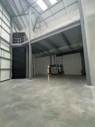 Unit 5 Interior.jpg