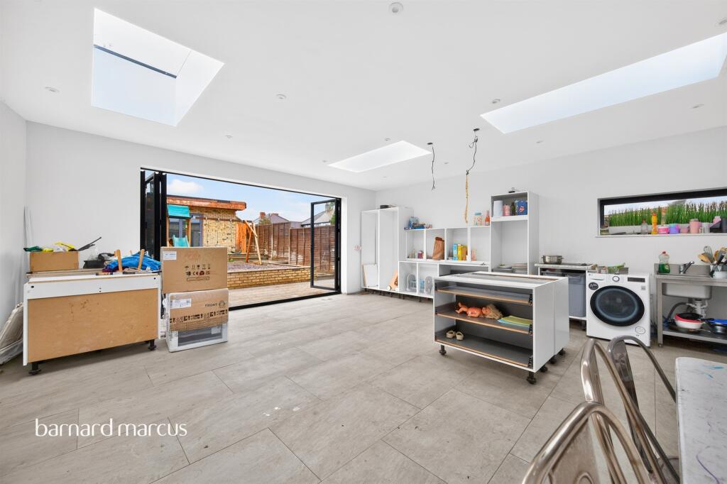 Main image of property: Tolworth Rise South, Surbiton