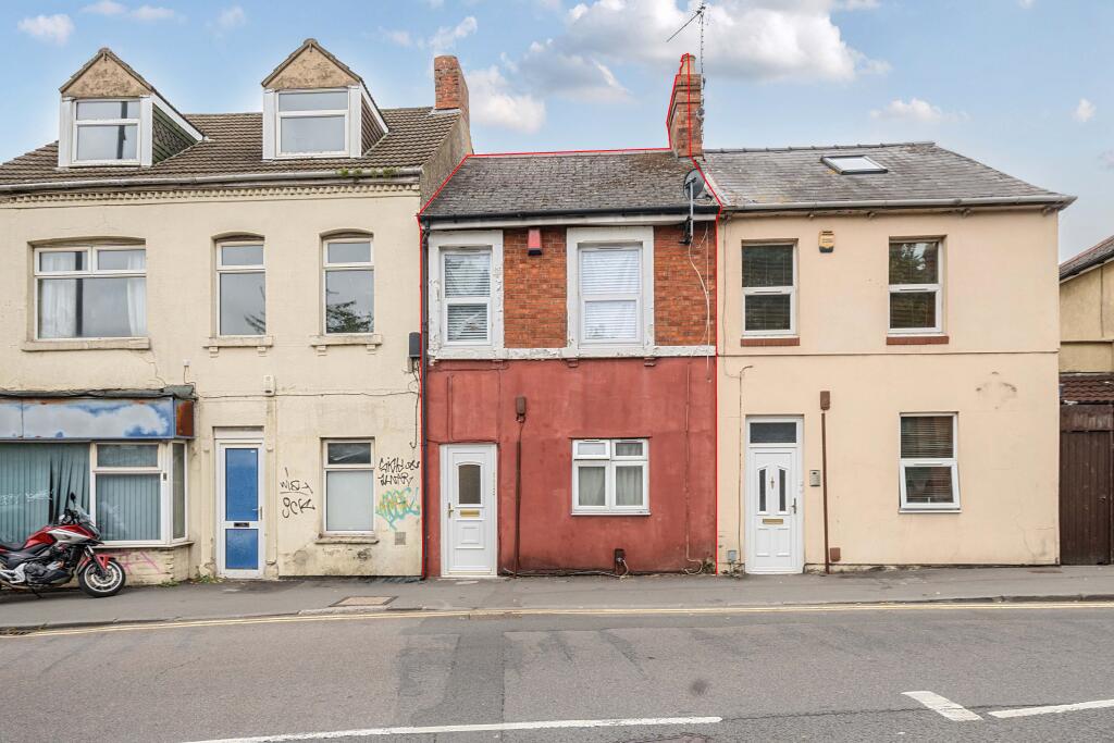 Main image of property: 60 Victoria Road, Old Town, Swindon, SN1